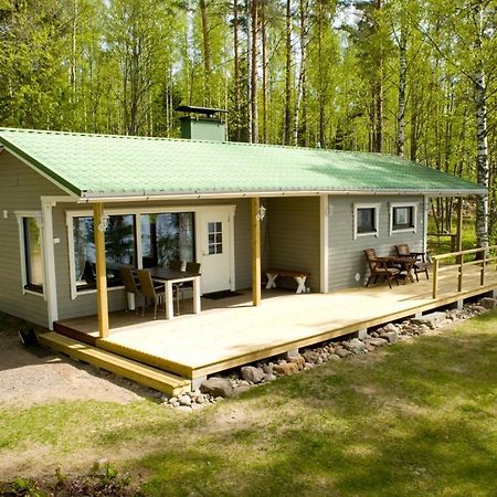Tiiramoekki Vila Parikkala Exterior foto